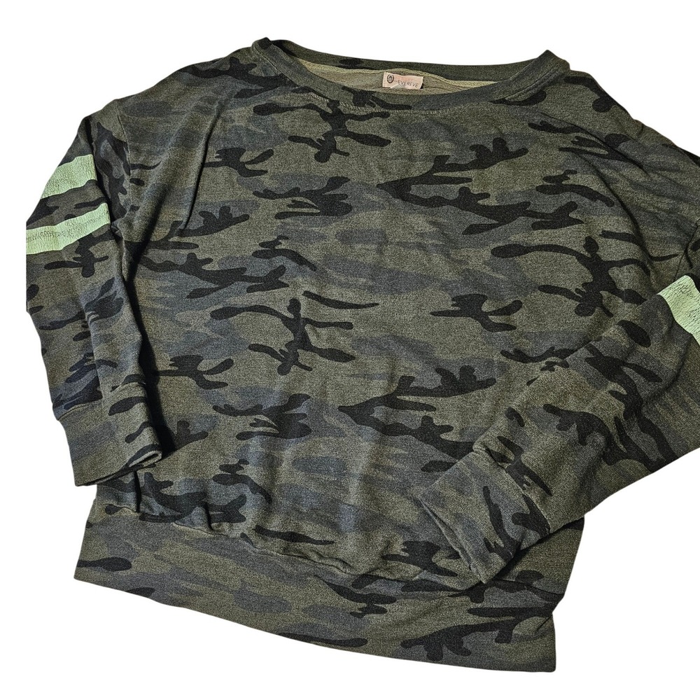 Sundry for Evereve Camo Sweatshirt Green Grey Stripe Sleeve Size 2 Medium USA